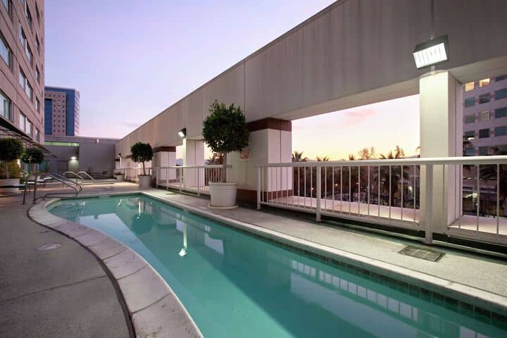 Pool 44 of 84